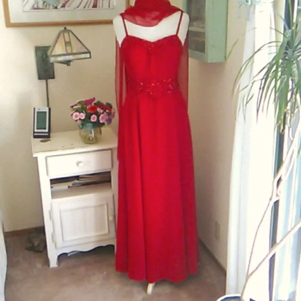 Amber Nicole Collection Red Formal Dress